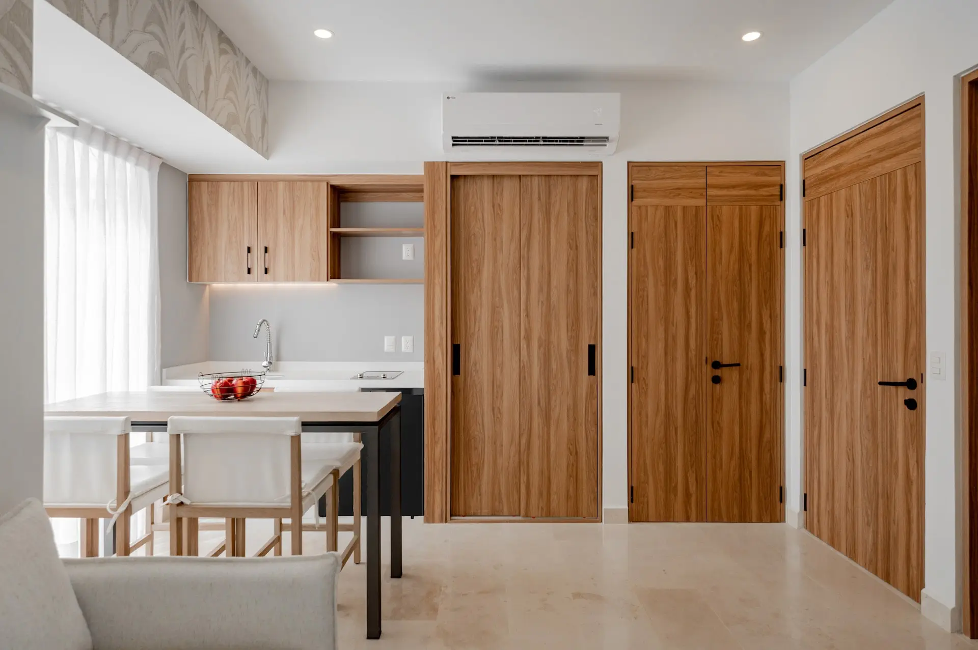 Harbor 171 Sample Unit interiors