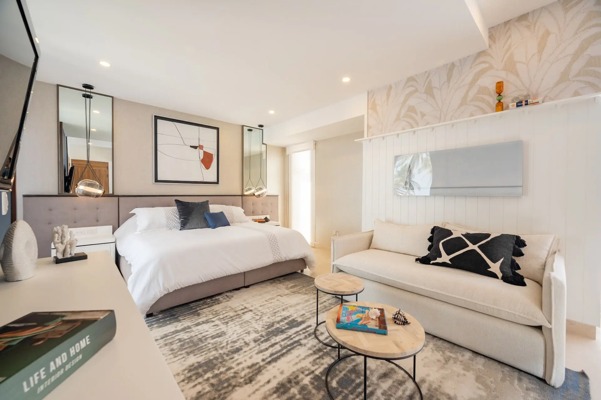 Harbor 171 Sample Unit interiors