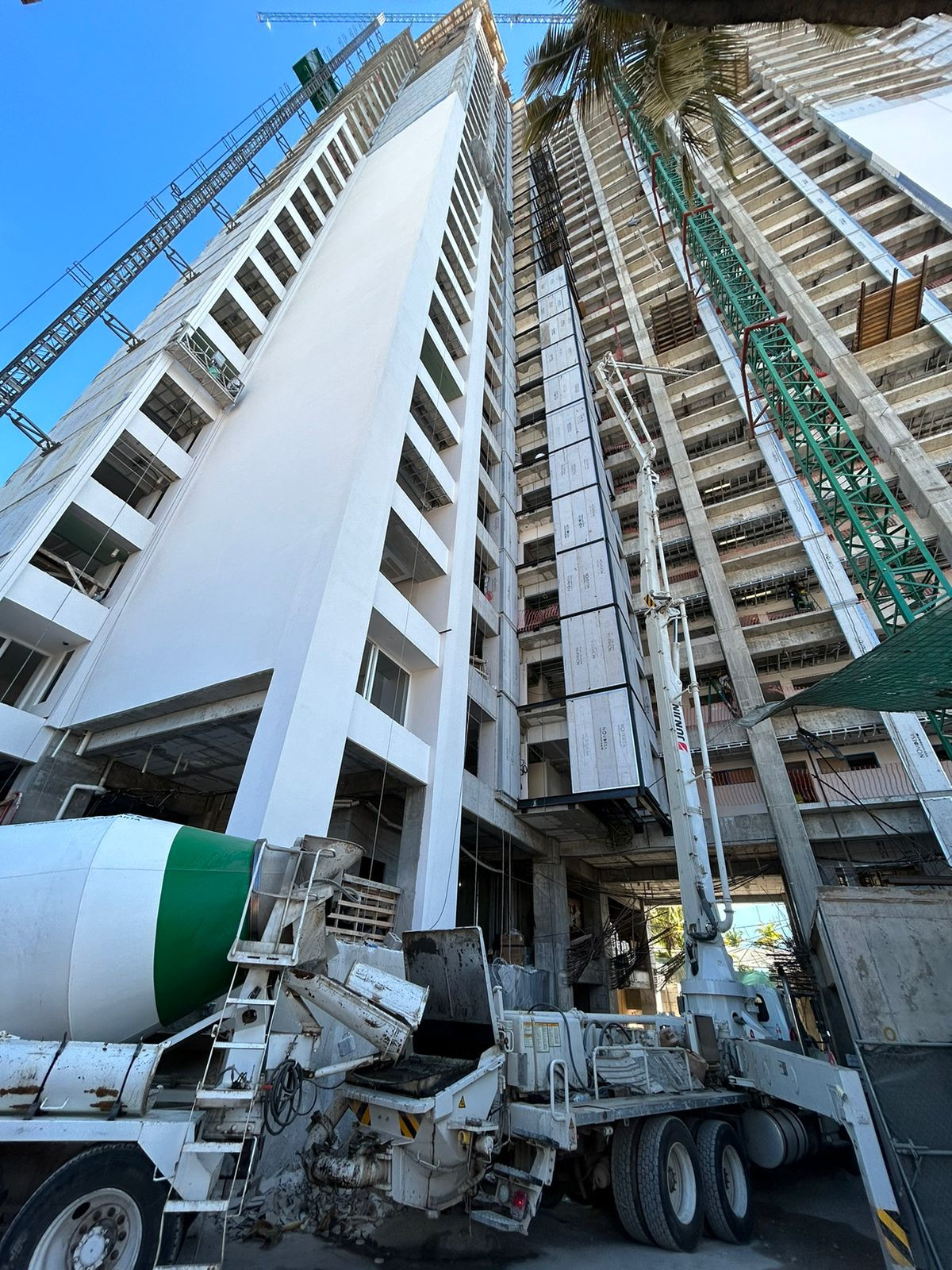 Harbor 171 April 2023 Construction progress